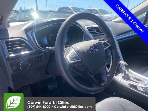 Used 2013 Ford Fusion SE FWD image 5