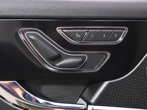 New 2026 Lincoln Corsair Reserve w/ Jet Appearance Package AWD/4WD image 14