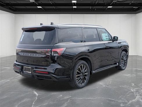 New 2026 INFINITI QX80 Autograph w/ Premium Cargo Package image 5
