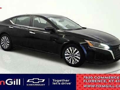 Used 2024 Nissan Altima 2.5 SV