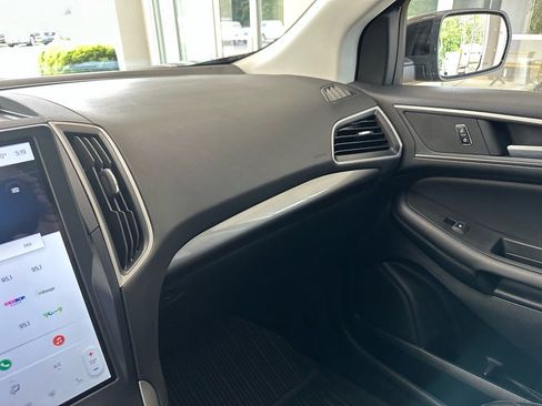 Certified 2023 Ford Edge SEL w/ Convenience Package image 40