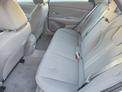 New 2026 Hyundai Elantra SEL Sport FWD image 30