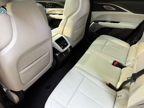 New 2026 Cadillac Lyriq Premium Luxury image 14