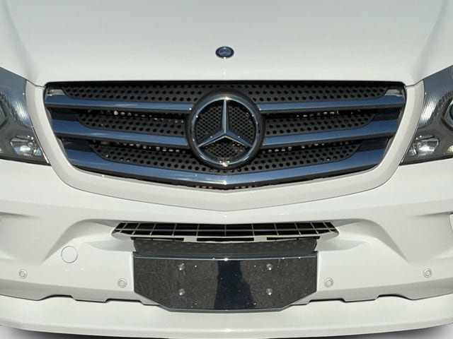 Used 2015 Mercedes-Benz Sprinter 3500 image 38