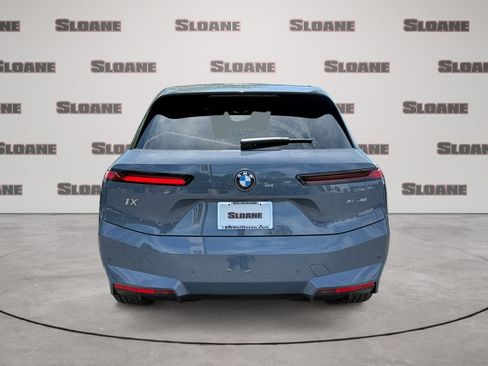 Used 2026 BMW iX xDrive60 AWD/4WD image 4