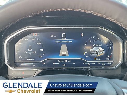 Certified 2025 Chevrolet Silverado 1500 LT RWD image 34