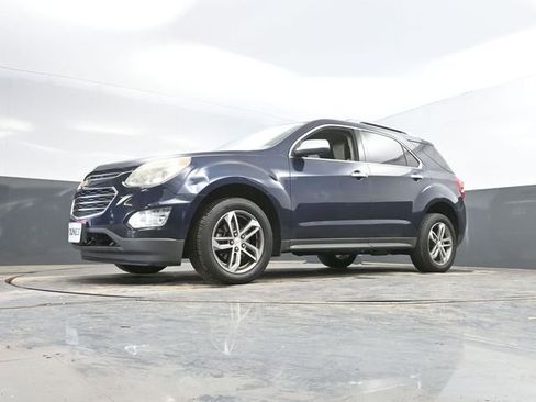 Used 2017 Chevrolet Equinox Premier w/ Enhanced Convenience Package FWD image 37