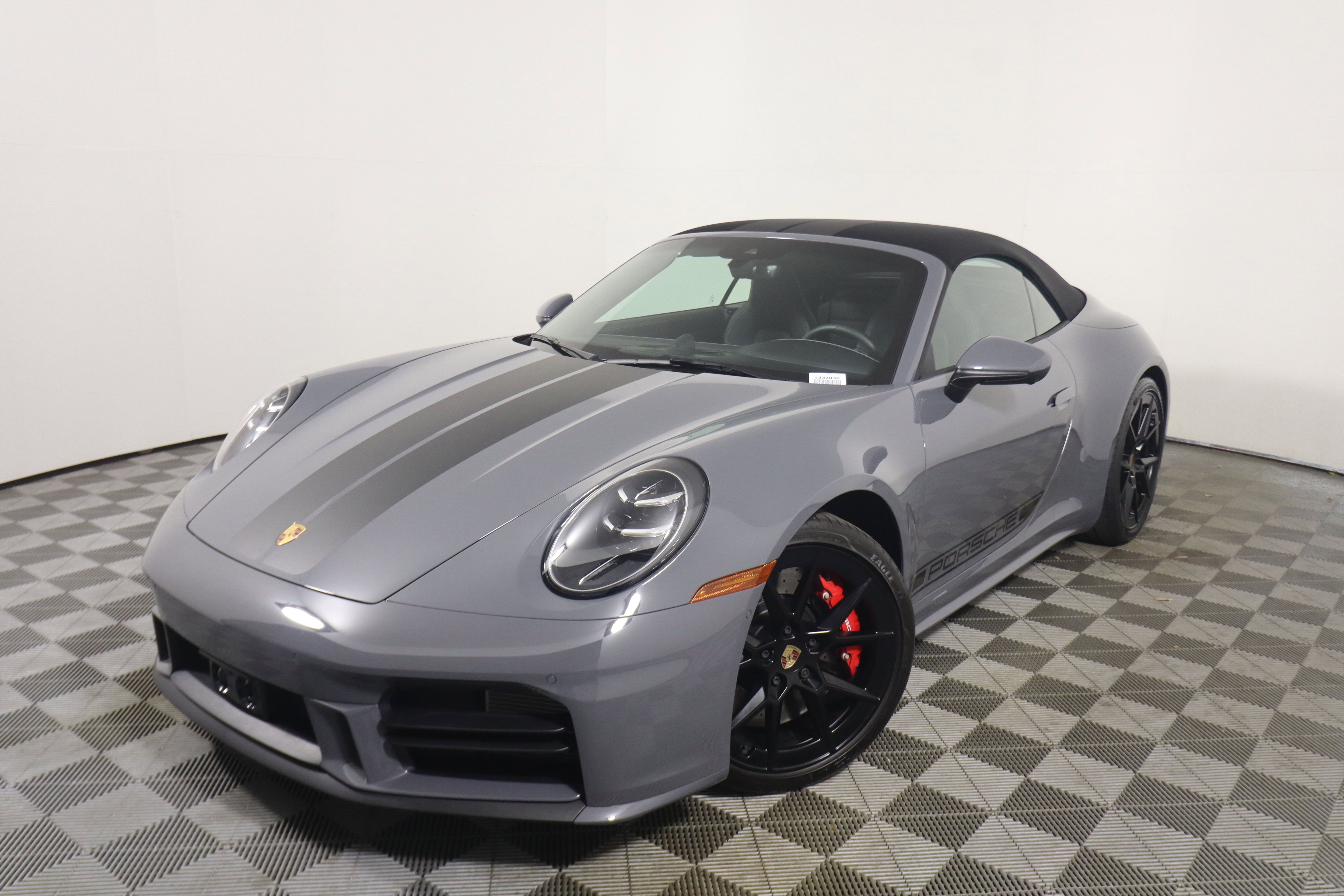 Certified 2026 Porsche 911 Carrera S RWD image 1