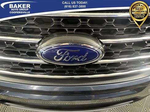 Used 2022 Ford Explorer XLT w/ Equipment Group 202A image 31