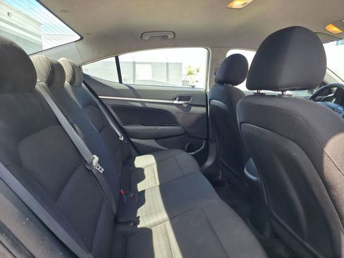 Used 2020 Hyundai Elantra SEL w/ Cargo Package (C1) FWD image 10
