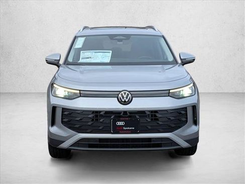 New 2026 Volkswagen Tiguan SE AWD/4WD image 5