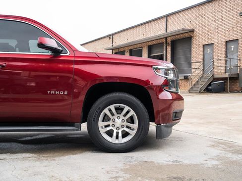 Used 2017 Chevrolet Tahoe LT AWD/4WD image 13