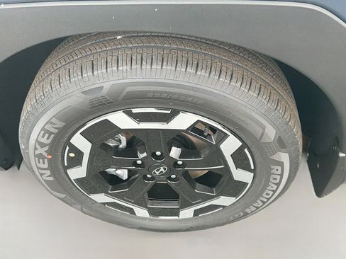 New 2026 Hyundai Santa Fe SEL FWD image 23