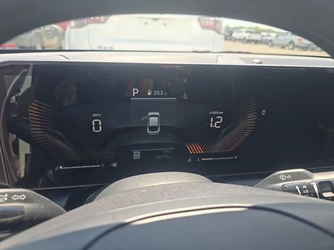 Used 2025 Kia K4 FWD image 9