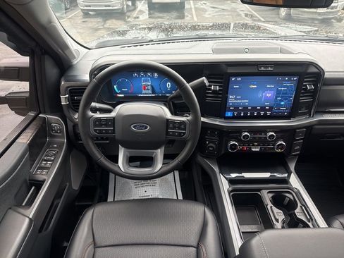 Used 2025 Ford F350 Lariat w/ FX4 Off-Road Package image 17