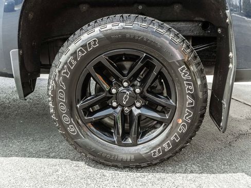 Used 2021 Chevrolet Silverado 1500 LT Trail Boss w/ Convenience Package II AWD/4WD image 32
