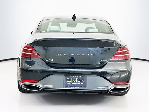 Used 2024 Genesis G70 2.5T image 7