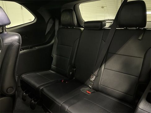 Certified 2025 Buick Enclave Preferred image 17