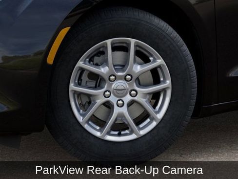 New 2026 Chrysler Voyager LX image 9