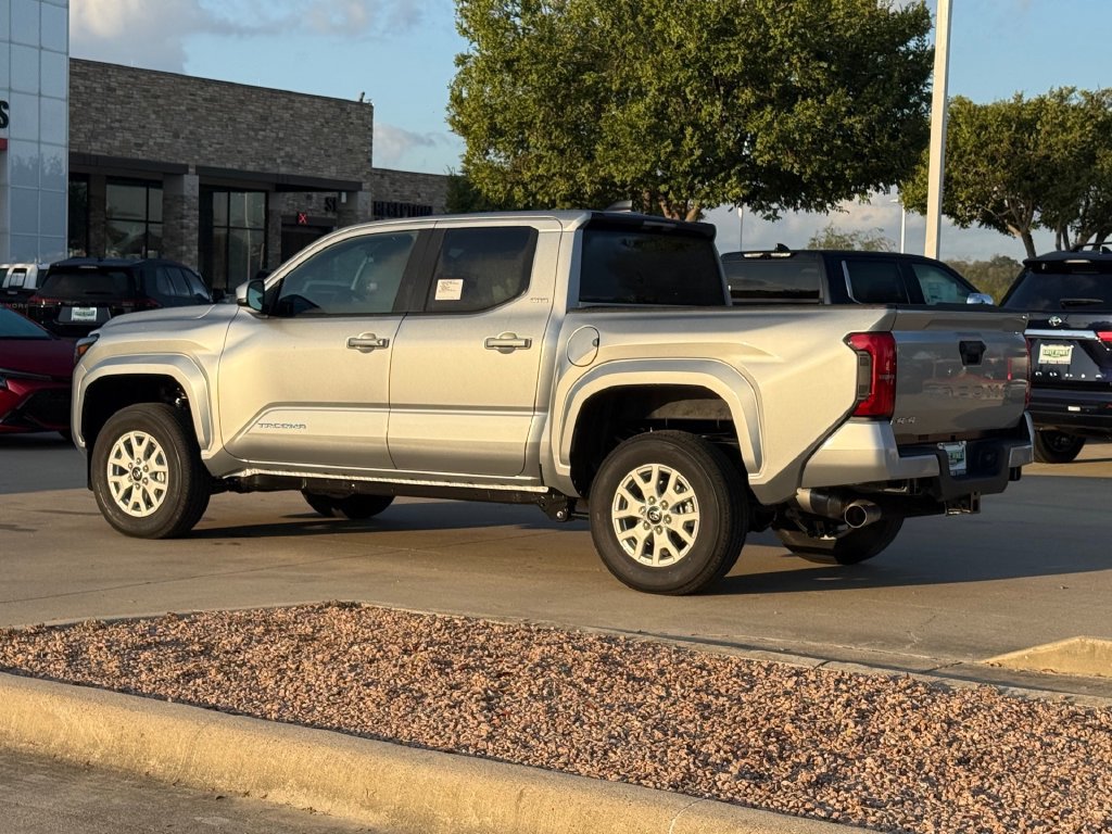 New 2026 Toyota Tacoma SR5 AWD/4WD image 3