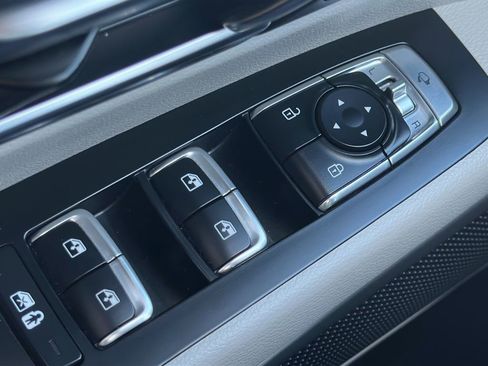 Used 2022 Kia Telluride EX w/ EX Premium Package FWD image 20