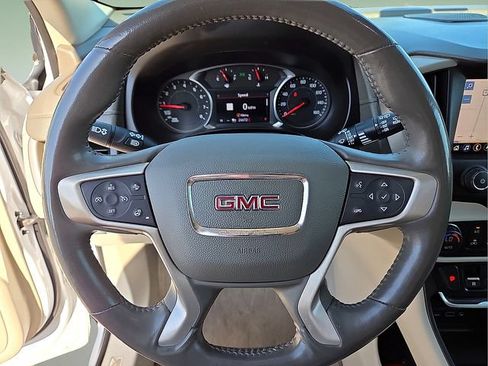 Used 2020 GMC Terrain Denali w/ Denali Premium Package FWD image 24
