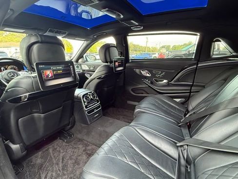 Used 2019 Mercedes-Benz Maybach S 560 4MATIC image 23