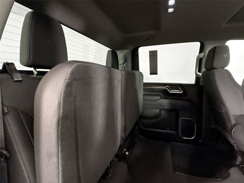 Used 2025 Chevrolet Silverado 2500 LT w/ Convenience Package AWD/4WD image 36