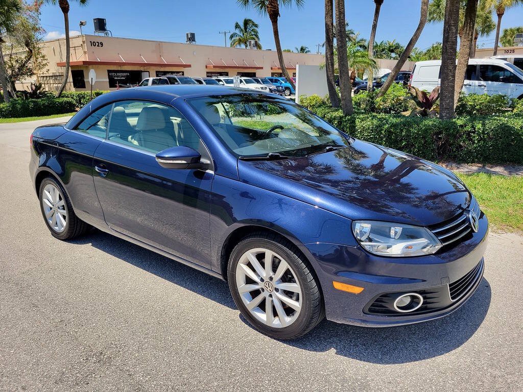 Used 2012 Volkswagen Eos Komfort FWD image 7