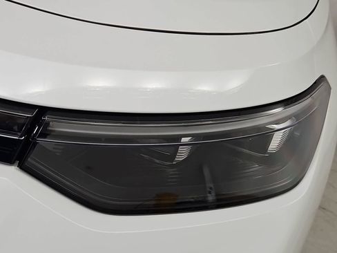 New 2026 Volkswagen Tiguan SE R-Line AWD/4WD image 10