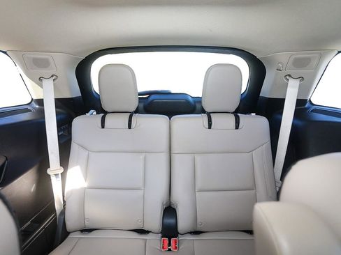 Used 2021 Ford Explorer Limited w/ Hybrid Equipment Group 310A image 24