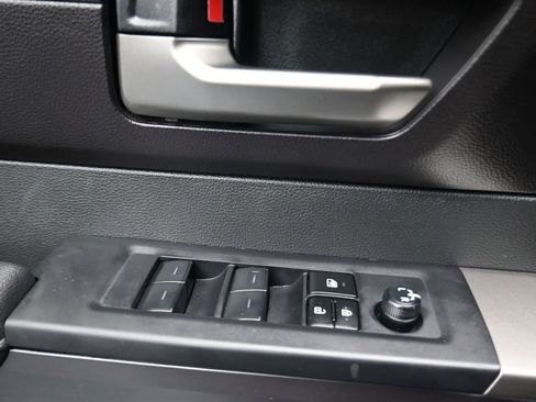 Used 2025 Toyota Tundra SR5 AWD/4WD image 13