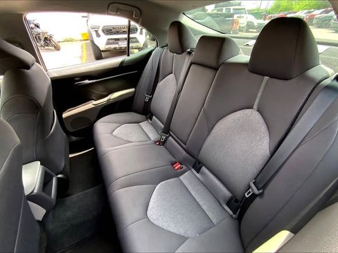 Used 2024 Toyota Camry LE image 20