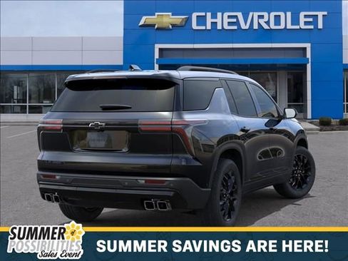 New 2026 Chevrolet Traverse LT w/ Midnight/Sport Edition FWD image 4