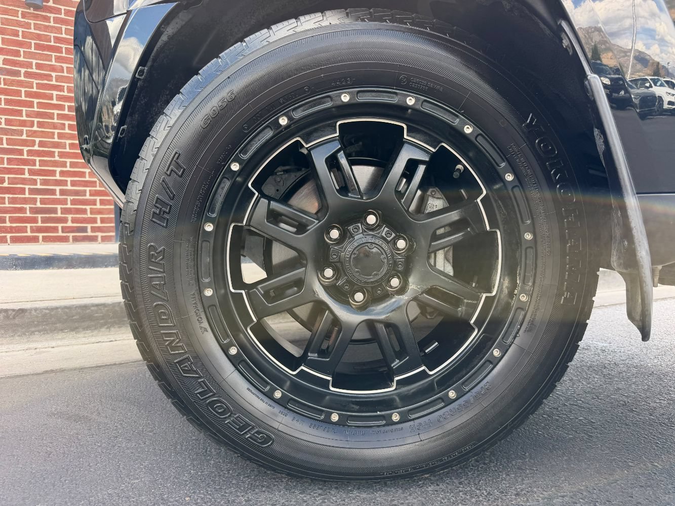 Used 2016 Toyota 4Runner SR5 Premium AWD/4WD image 30