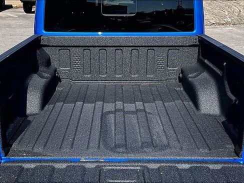 New 2026 Jeep Gladiator Sport AWD/4WD image 19