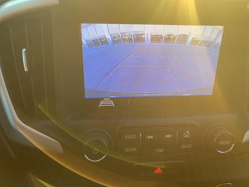 Used 2018 GMC Terrain SLE image 14