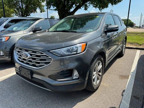Used 2019 Ford Edge SEL w/ Equipment Group 201A FWD image 3