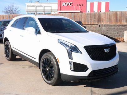 New 2026 Cadillac XT5 Luxury w/ LPO, ONYX Package