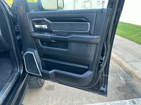 Used 2021 RAM 3500 Laramie AWD/4WD image 33