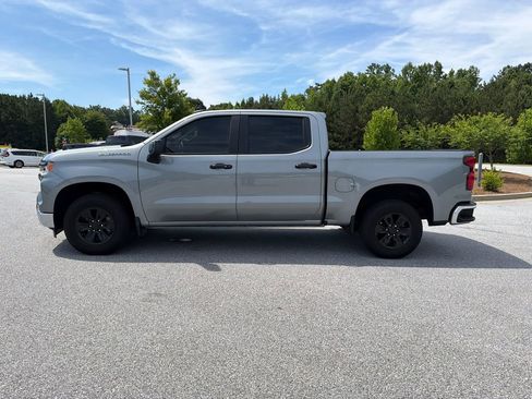 Used 2024 Chevrolet Silverado 1500 LT RWD image 4