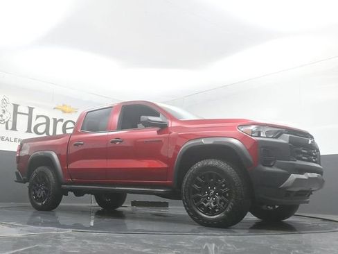 Used 2024 Chevrolet Colorado Trail Boss AWD/4WD image 2
