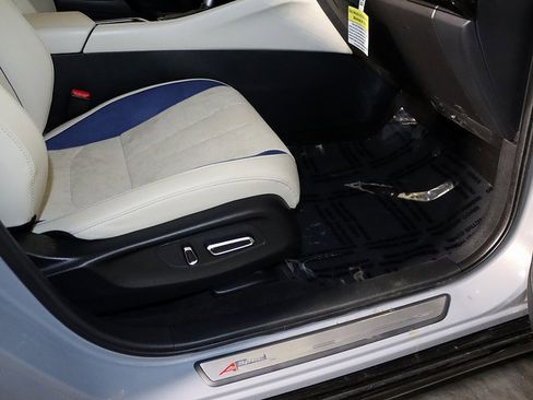 Certified 2025 Acura ADX A-Spec image 34