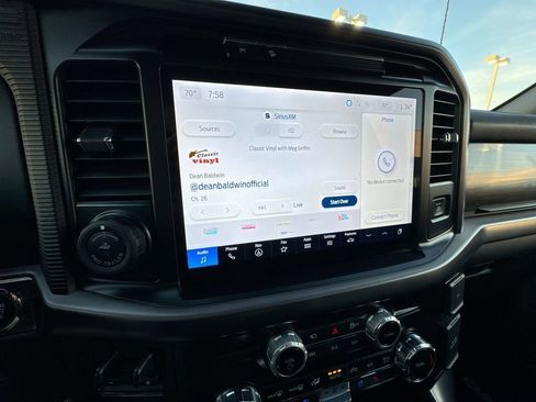 Used 2025 Ford F150 Lariat w/ Equipment Group 502A High image 14