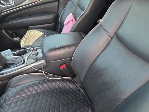 Used 2017 INFINITI QX60 AWD w/ Premium Plus Package image 16