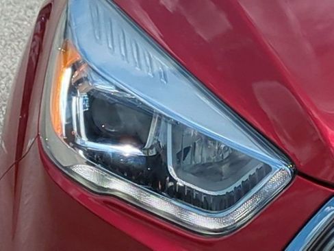 Certified 2017 Ford Escape Titanium FWD image 10