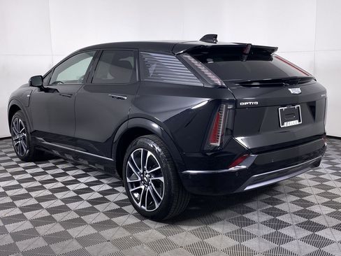 Certified 2026 Cadillac Optiq Sport 1 image 19