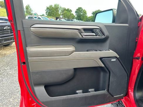 Used 2024 Chevrolet Silverado 1500 ZR2 AWD/4WD image 10
