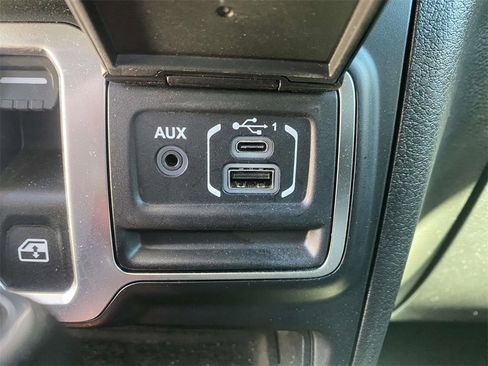 Used 2024 Jeep Wrangler Sport S image 28