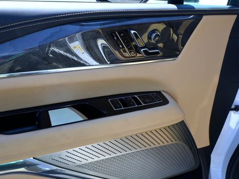 New 2025 Cadillac Escalade IQ Luxury 2 image 38